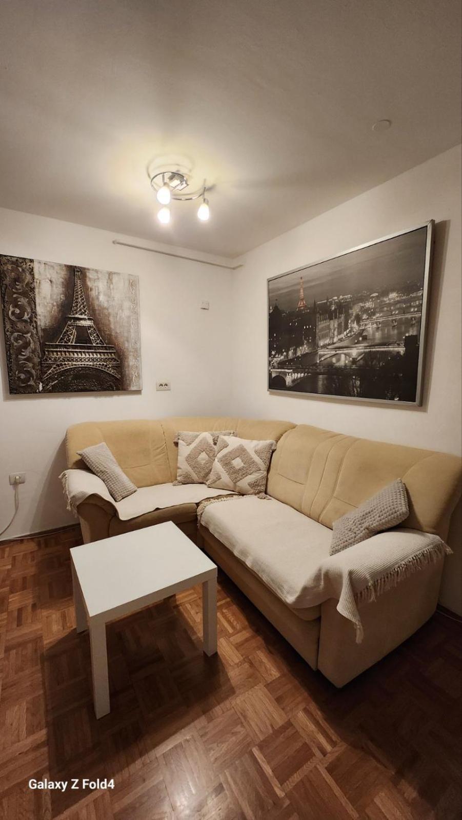 Apartment Hanna Koper Buitenkant foto